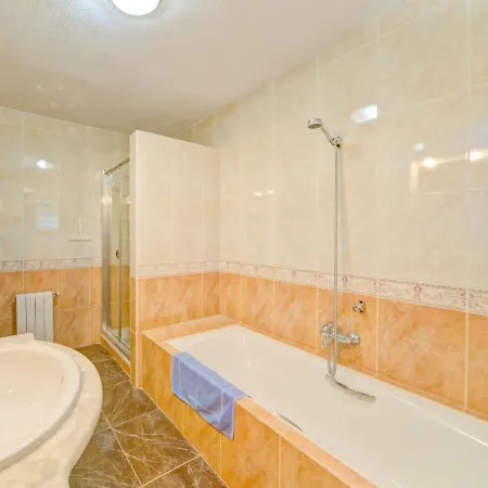 Flora Mar By Interhome *