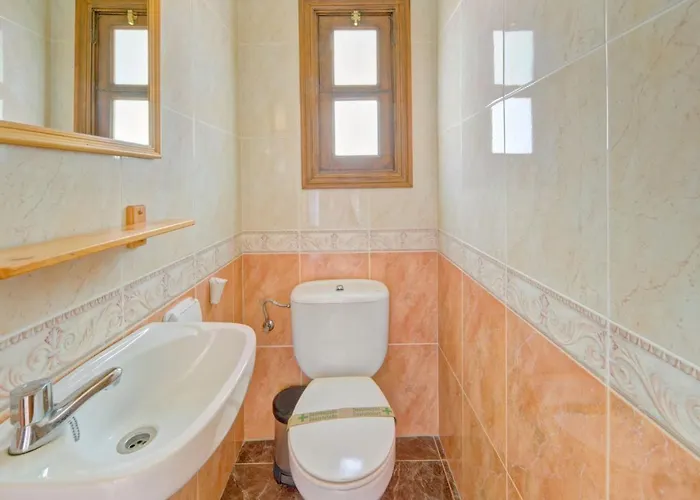 Flora Mar By Interhome *