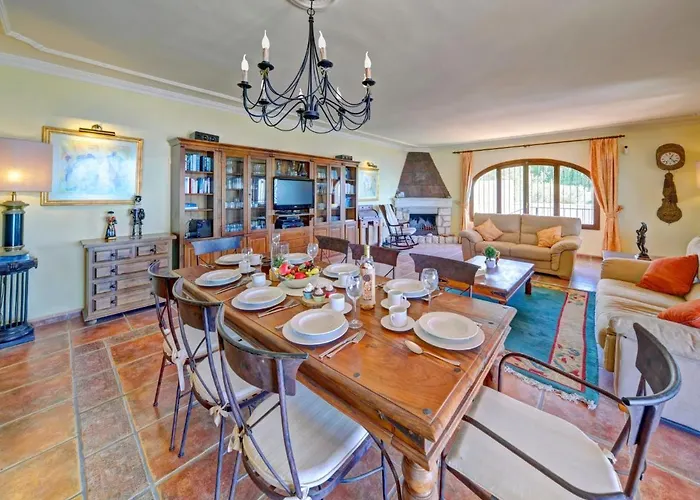 Flora Mar By Interhome Vila Calpe